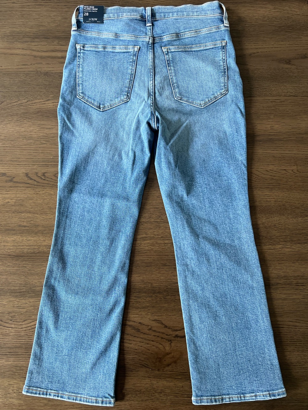 J. Crew Mid Rise Flared Crop Jeans Light Wash Trendy Casual Versatile Denim - Picture 6 of 7